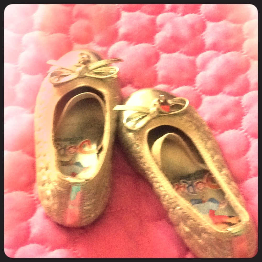 Sparkly Gold shoes